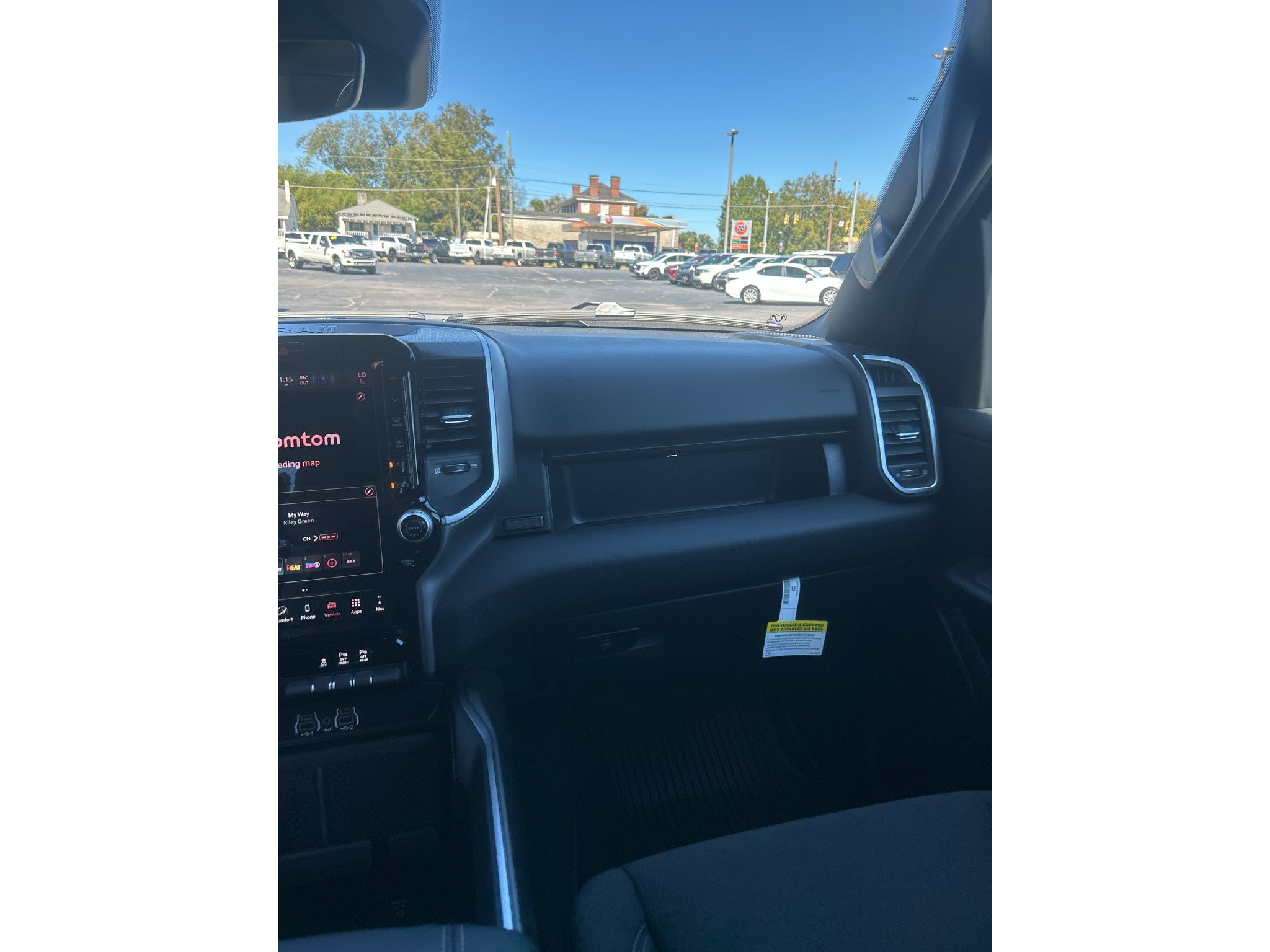 2027 RAM 1500 RAM 1500 BIG HORN CREW CAB 4X4 5'7' BOX