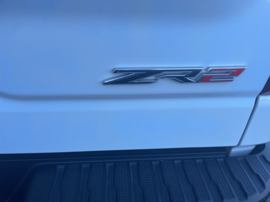 2024 Chevrolet Silverado ZR2