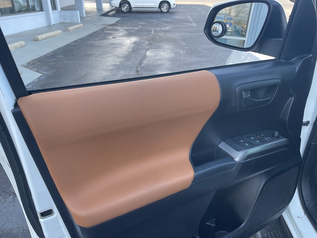 2020 Toyota Tacoma SR5