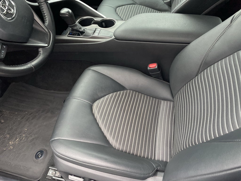 2022 Toyota Camry SE Nightshade