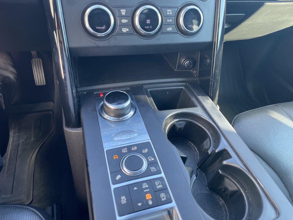 2017 Land Rover Discovery SE