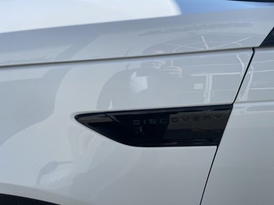 2017 Land Rover Discovery SE