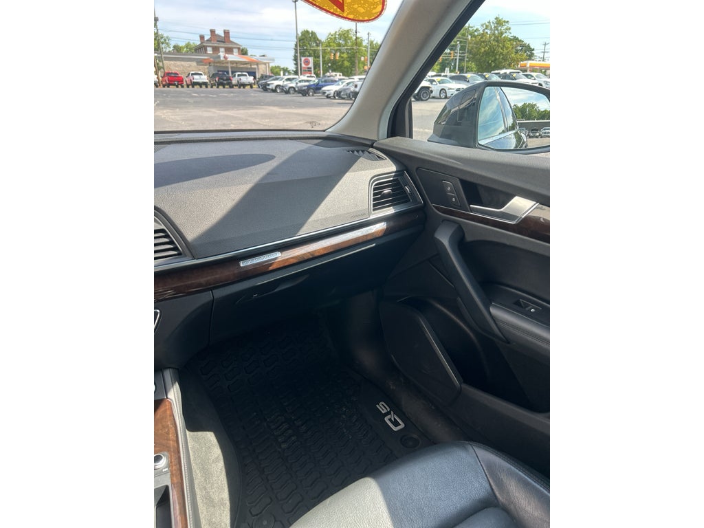 2019 Audi Q5 Premium Plus