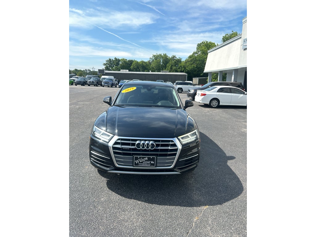 2019 Audi Q5 Premium Plus