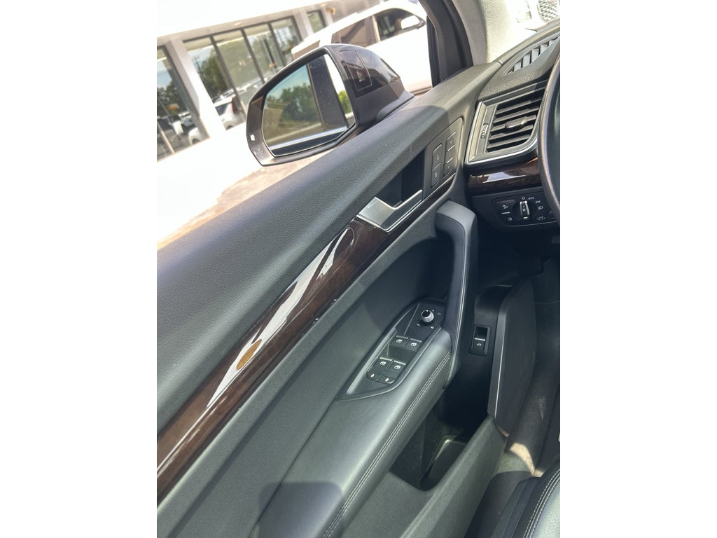 2019 Audi Q5 Premium Plus